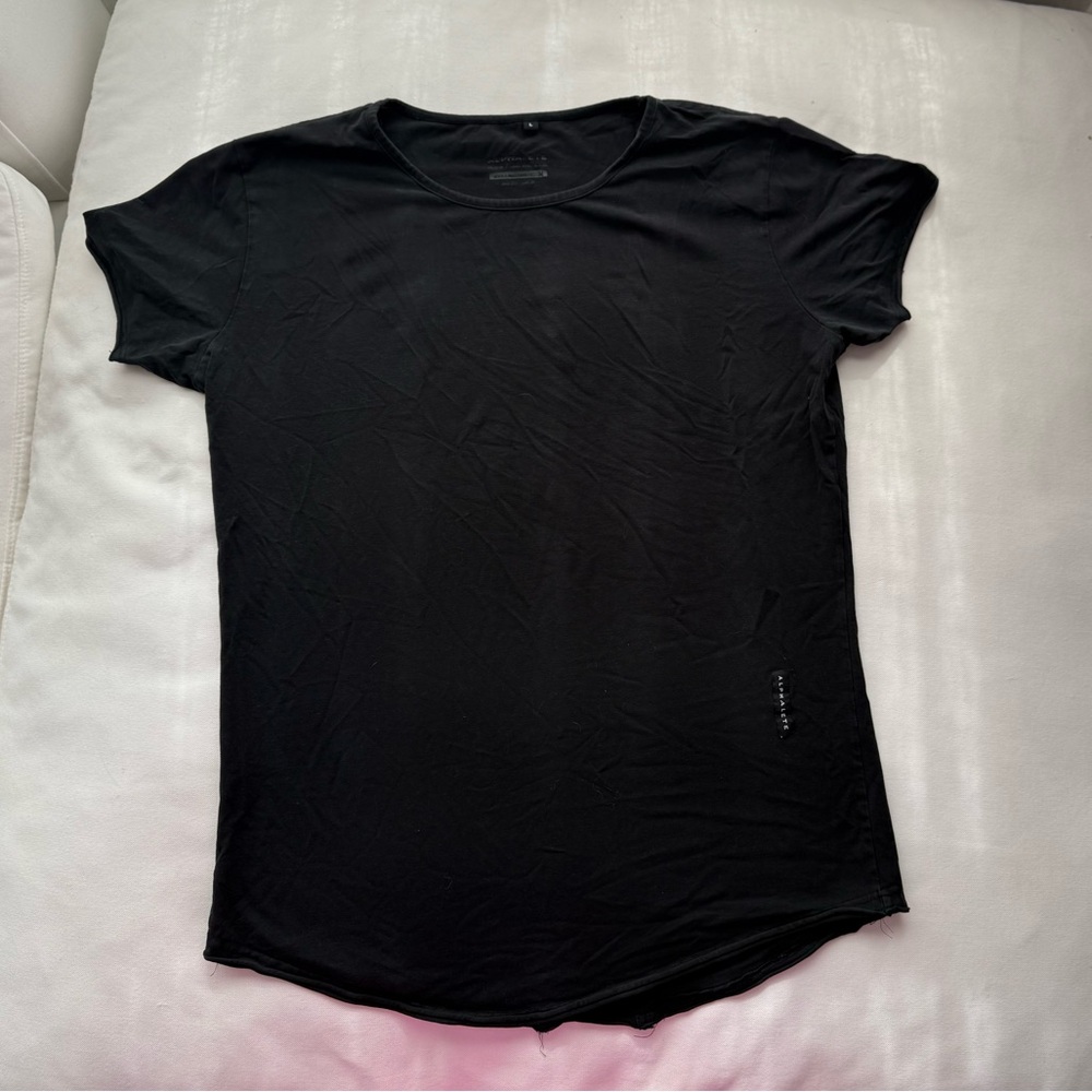 Alphalete T-Shirt in Black (faded)